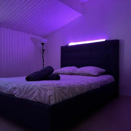 Lapetite Maison Dans La Vallee Holiday home *